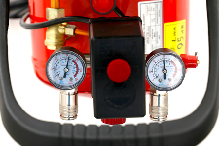 Kompresor Olejowy 24L KD400