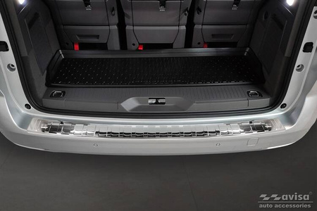 Nakładka na zderzak tylny Volkswagen Multivan T7 (Lustro)