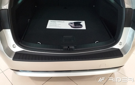 Toyota Corolla Combi XII 2019- nakładka na zderzak