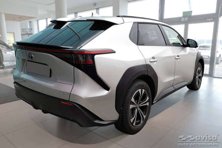 Nakładka na zderzak tylny do Toyota BZ4X