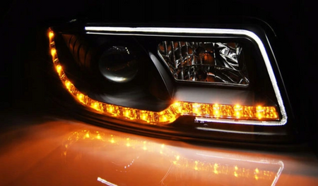 Lampy Reflektory Audi A4 B6 00-04 Led Tube Black