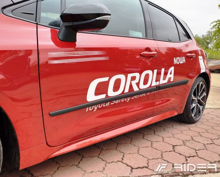 Toyota Corolla HB XII 2019- listwy boczne