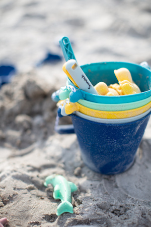 Składane wiaderko do wody i piasku Scrunch Bucket - Szałwiowy