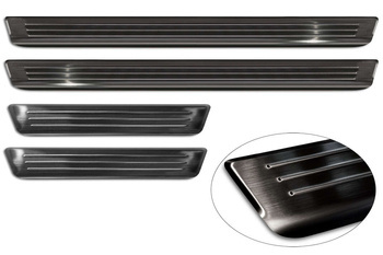 Nakładki progowe do Volkswagen Tiguan 3 (Czarne)