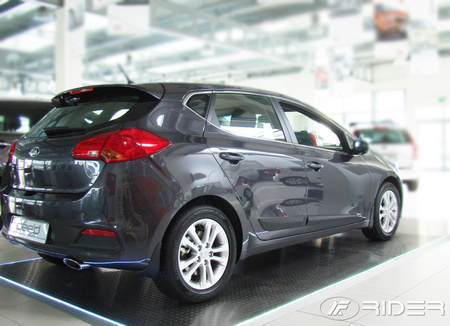 Kia Cee'd HB listwy boczne