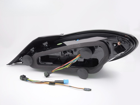 Tylne lampy Mercedes CLA C117 13-19 OE OLED SEQ RED