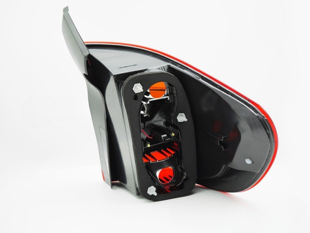 Lampa lewa klosz red LED TYC do BMW X5 E70 10-13