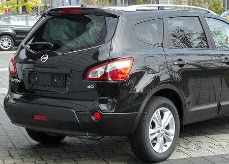 Blenda Listwa Tylnej Klapy Nissan Qashqai 07-13