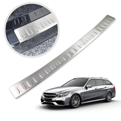 Listwa tylnego zderzaka Mercedes-Benz E-Klasa S212 Kombi IV PRE-FL 2009-2013