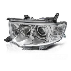 Lampa przednia lewa do Mitsubishi Pajero 10-15