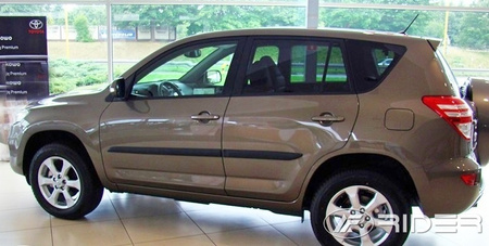 Toyota Rav 4 11-12 listwy boczne