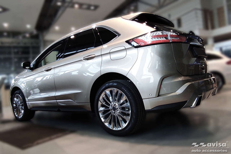 Nakładka na zderzak tylny do Ford Edge 2 (Carbon Fiber)