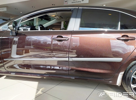 Toyota Corolla SD XII 2019- listwy boczne