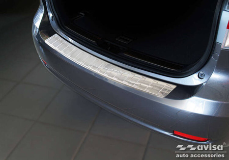 Nakładka na zderzak tylny Toyota Avensis Mk 3 Kombi (Stal)