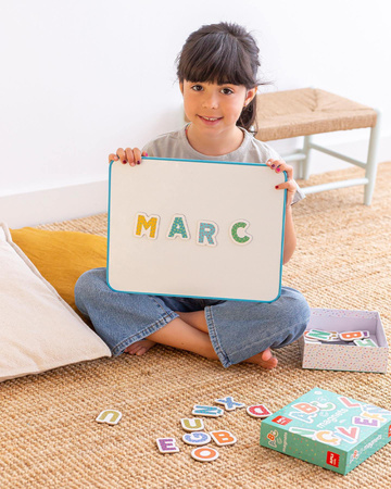 Magnesy drewniane Apli Kids - Litery