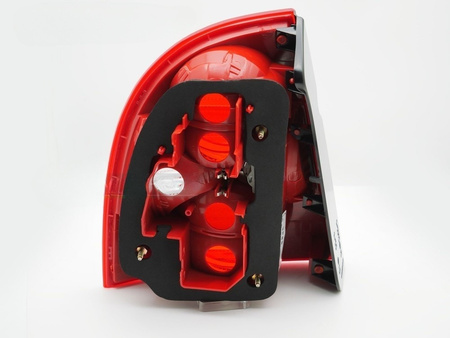 Lampa tylna prawa do VW Passat 3BG 00-05 Sedan RW