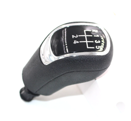 Gałka SKODA OCTAVIA 09-12/SUPERB 08-12/YETI 09-12 5 BIEGÓW