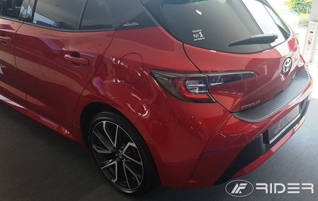 Toyota Corolla HB XII 2019- nakładka na zderzak