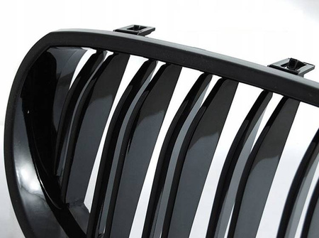 Grill black połysk BMW E60 E61 03-10