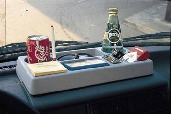 Organizer - półka na deskę rodzielczą samochodu VW