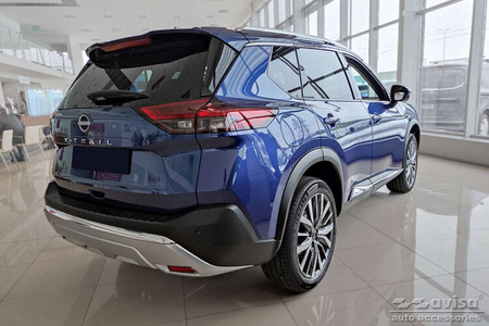 Nakładka na zderzak tylny Nissan X-Trail 4
