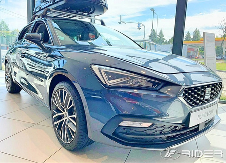 Seat Leon IV HB 2020- listwy boczne