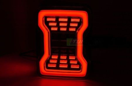 Lampy Tylne Do Jeep Wrangler JK 2007–2018 – wersja B