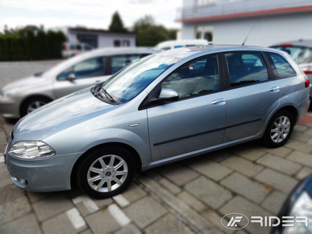 Fiat Croma FL listwy boczne