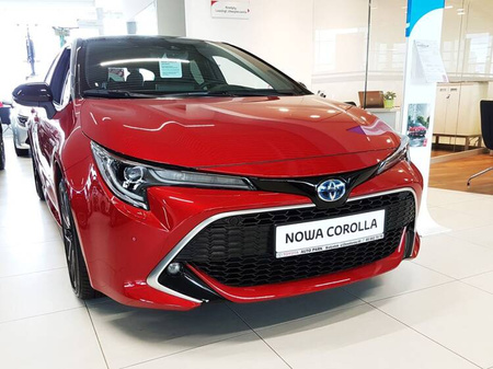 Nakładki progowe do Toyota Corolla XII (Stal)