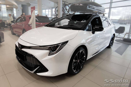 Nakładka na zderzak tylny do Toyota Corolla 12 Touring Sports