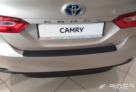 Toyota Camry 2018 - nakładka zderzaka