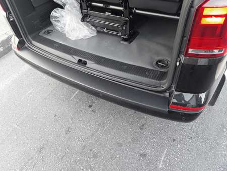 Nakładka listwa ochronna na tylny zderzak do VW VOLKSWAGEN T5 2003-2015
