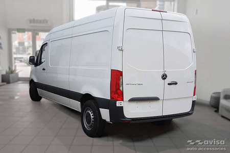 Nakładka na zderzak tylny do Mercedes Sprinter 3
