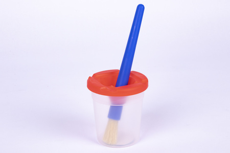 Plastikowy pojemnik do płukania pędzli Apli Kids