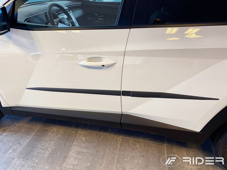 Hyundai Tucson IV 2020 - listwy boczne
