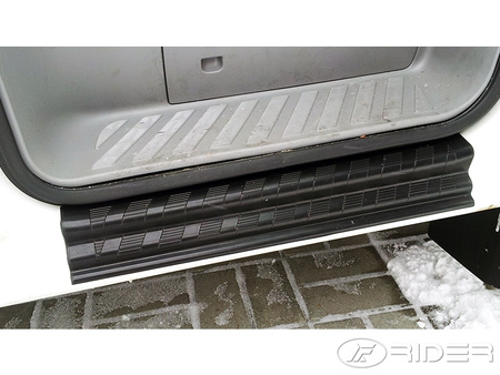 Mercedes Sprinter nakładki progowe