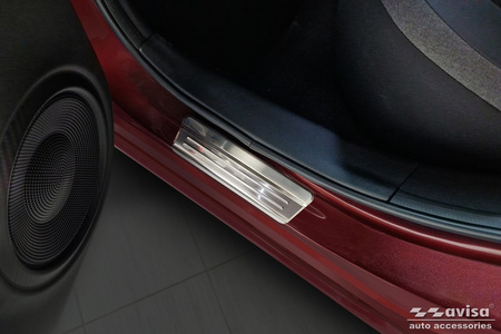 Nakładki na progi do Nissan Juke 2 Stal