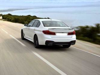 SPOILER NA KLAPĘ BMW G30 17- LOOK M5 V-STYLE