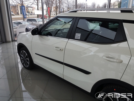 Ssangyong Tivoli listwy boczne