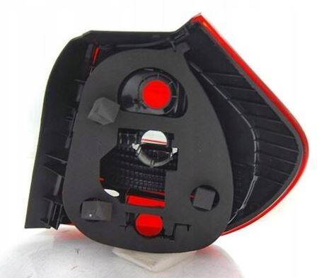 Lampa tylna prawa red smoke bmw e87 e81 04-08.07