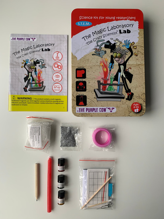 Zestaw do robienia eksperymentów The Purple Cow - Magiczne Laboratorium