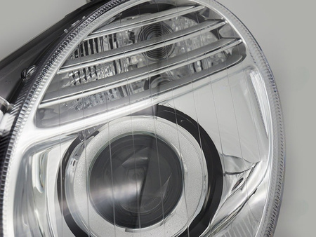 Lampa lewa reflektor TYC do Mercedes W211 06-09