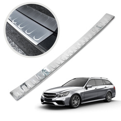 Listwa tylnego zderzaka Mercedes-Benz E-Klasa S212 Kombi IV PRE-FL 2009-2013