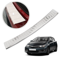 Listwa tylnego zderzaka Toyota Auris E180 Hatchback II 5D FL 2015-2019