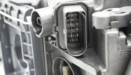 Lampa lewa reflektor xenon d3s do Audi Q5 12-16