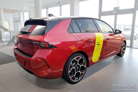 Nakładki progowe HYBRID Opel Astra 6 L Hatchback