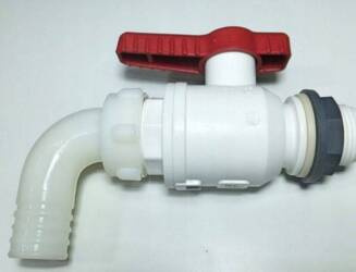 Kranik spustowy do zbiornika na wodę kempingowy