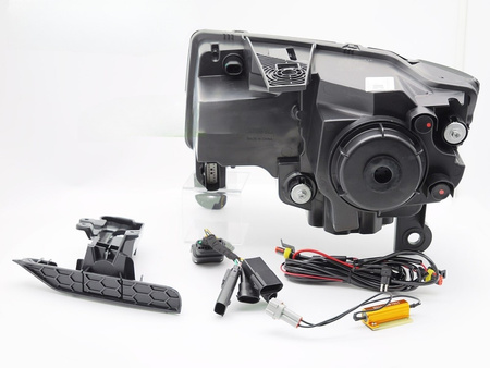 Lampy Przednie JEEP GRAND CHEROKEE WK2 2014–2021