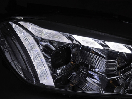 Lampy przednie do VW Golf 7 '17-'19 LED CHROME