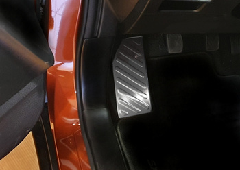 Podstopnica do Toyota  Aygo X Hatchback(5) (2022-) - Połysk